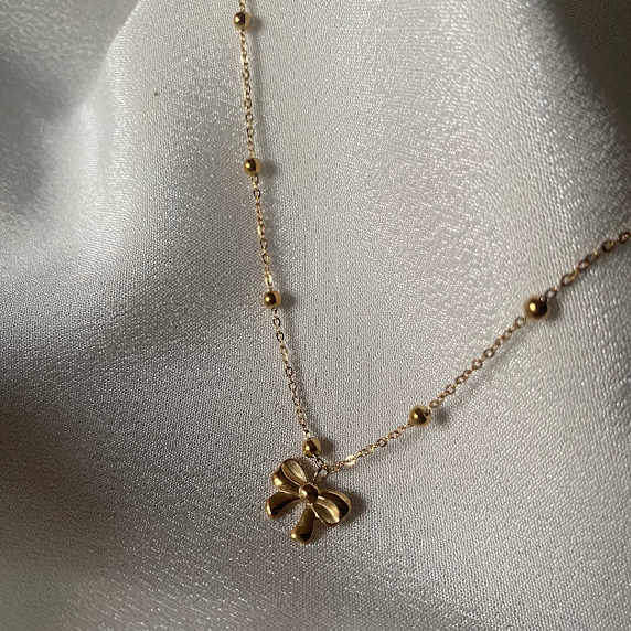 Collier Camélia