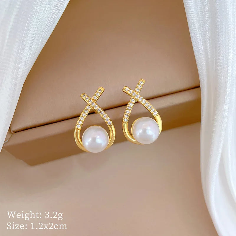 Colliers et boucles d'oreilles à perles