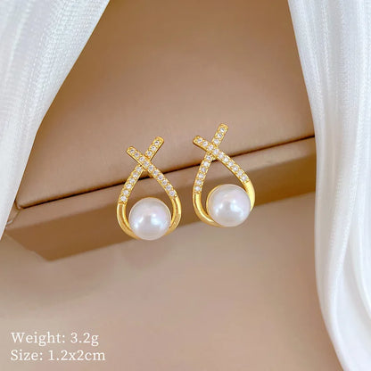 Colliers et boucles d'oreilles à perles