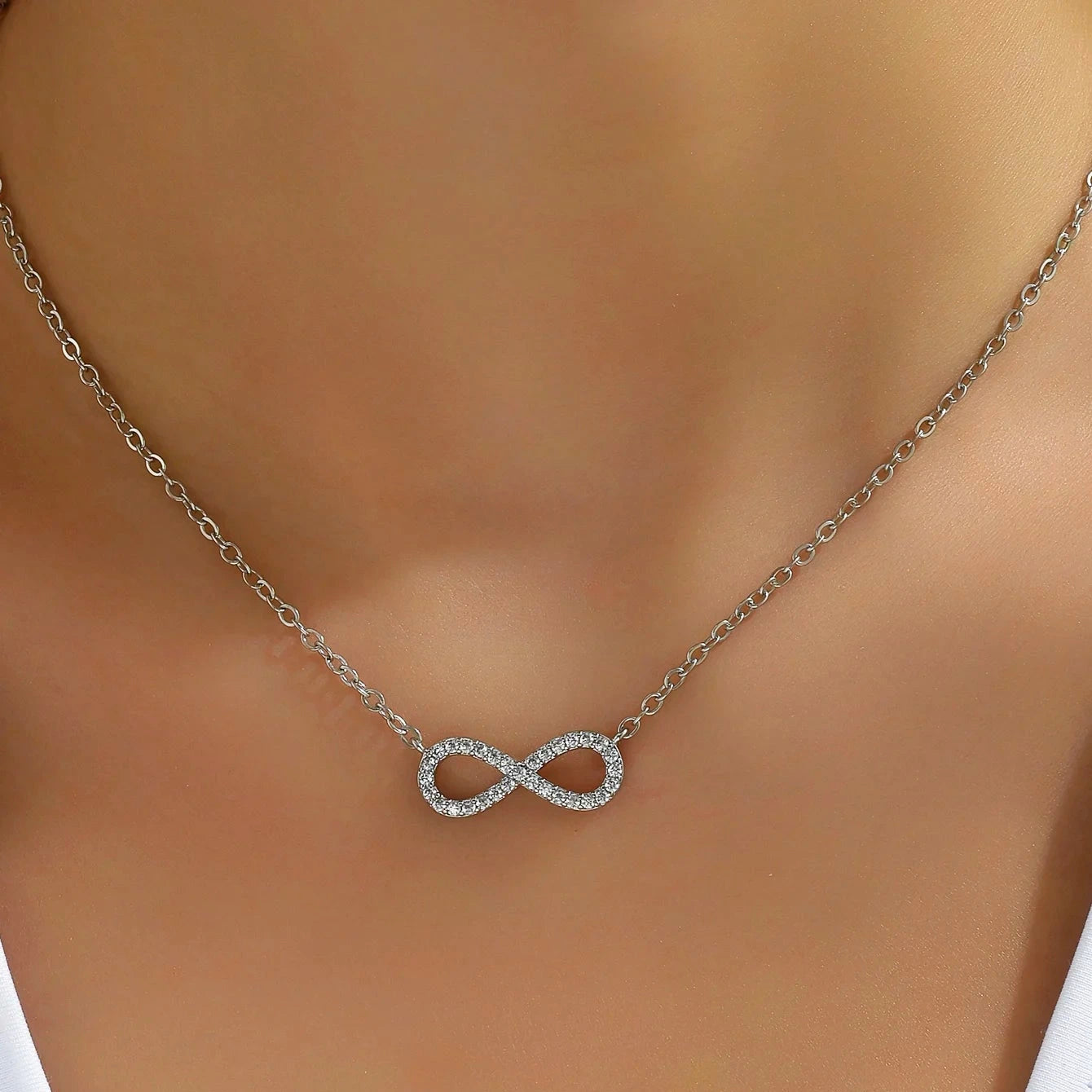 Collier Infini